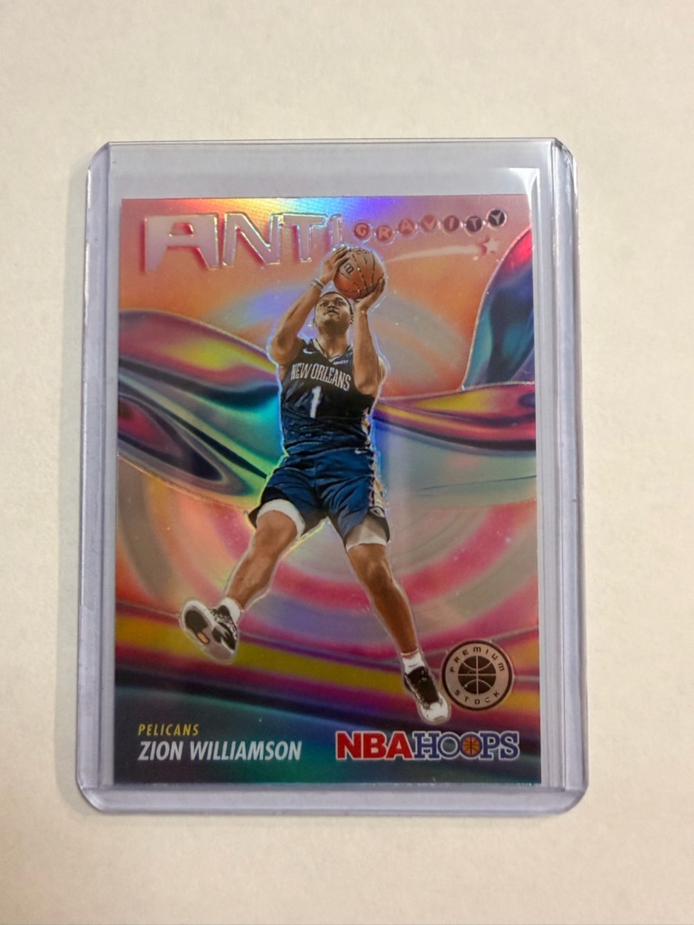 Zion Williamson NBA Hoops Pink/Blue Holographic Basketball Card